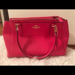 Coach handbag deep pink/ fuchsia with strap